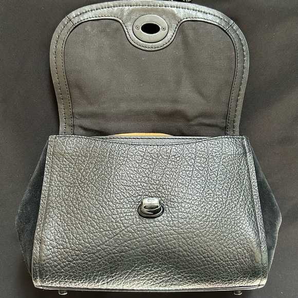 COACH Faye Crossbody Purse Bag All Black Pebbled Leather Flap F1880-F22349 - Picture 11 of 16